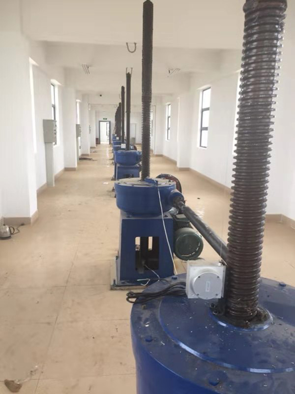 MPS拉繩位移傳感器用于水電站閘門(mén)開(kāi)度控制現場(chǎng)案例.jpg MPS拉繩位移傳感器用于水電站閘門(mén)開(kāi)度控制現場(chǎng)案例.jpg